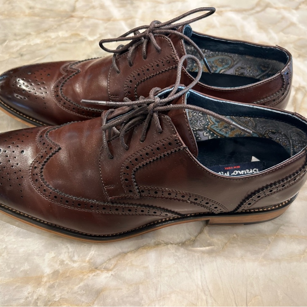 Men’s size12 Wingtip Dress Show